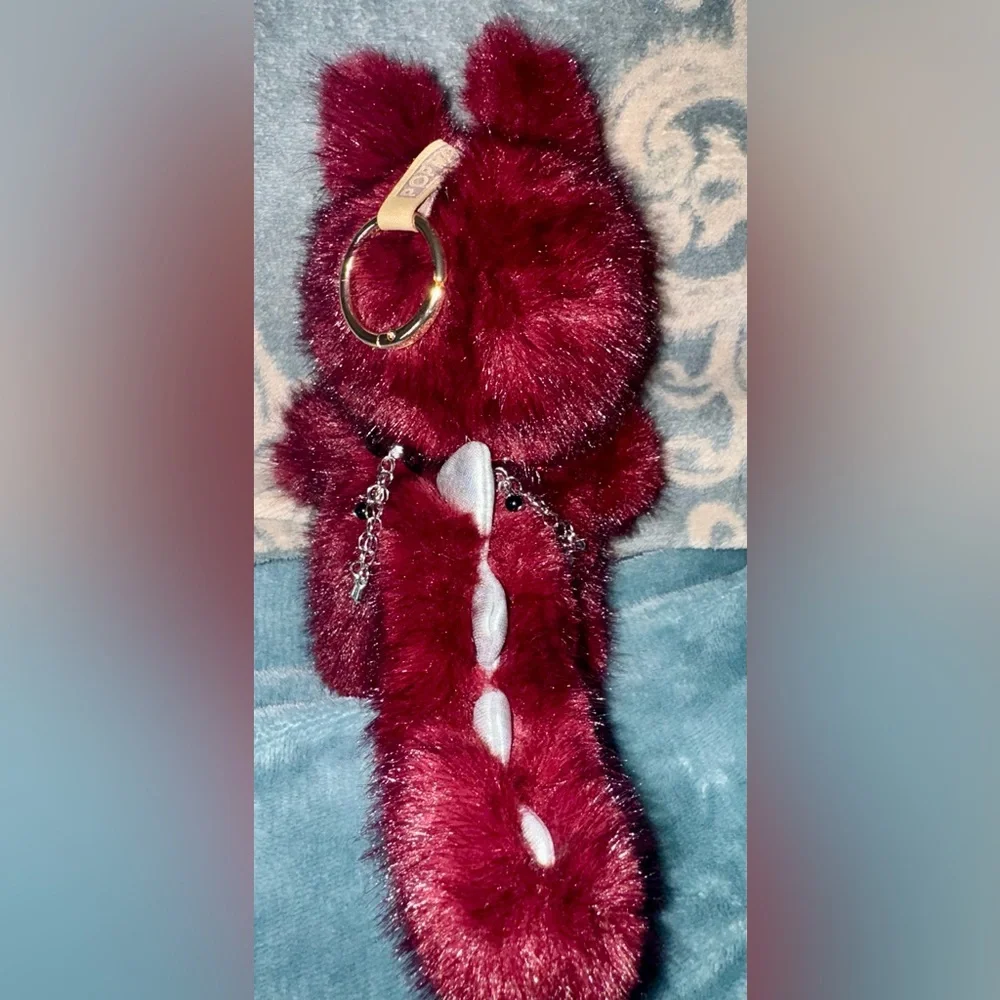 Custom red Labubu - Picture 4 of 5